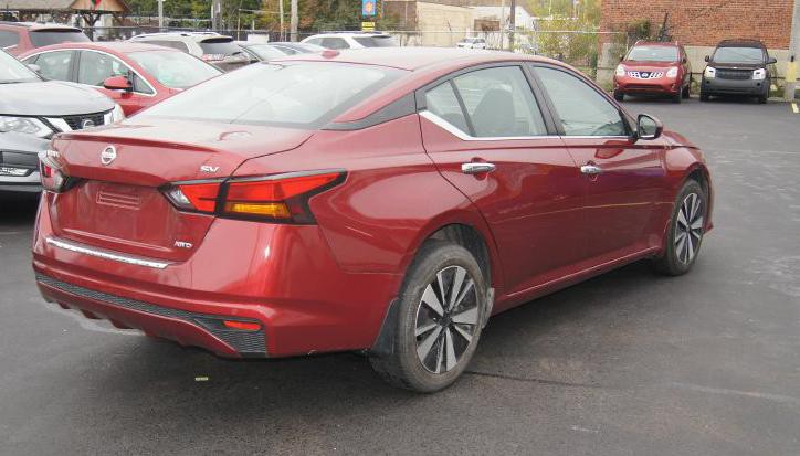 2022 Nissan Altima Image 6