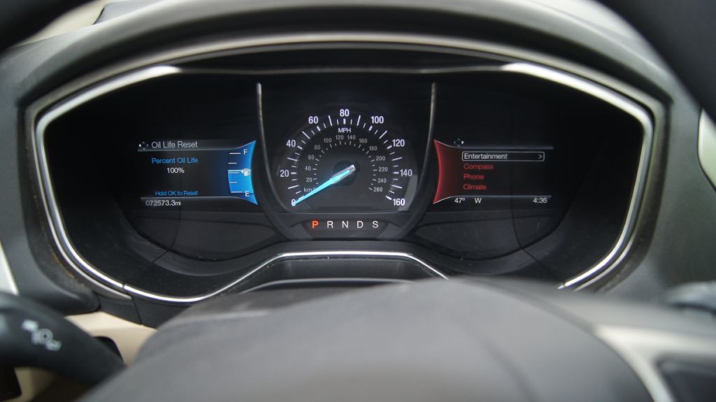 2016 Ford Fusion Image 9