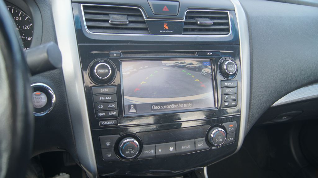 2014 Nissan Altima Image 4