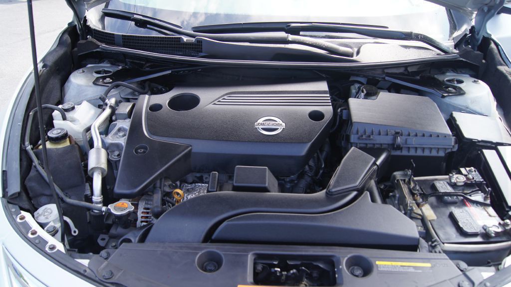 2014 Nissan Altima Image 6
