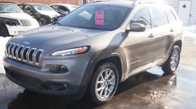 2017 Jeep Cherokee Image 3