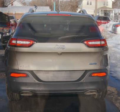 2017 Jeep Cherokee Image 6