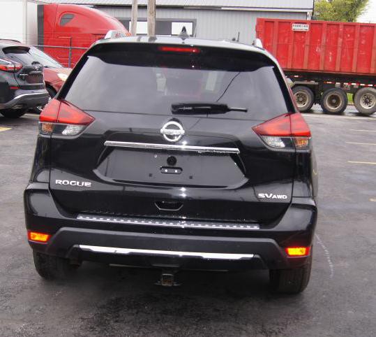 2017 Nissan Rogue Image 5