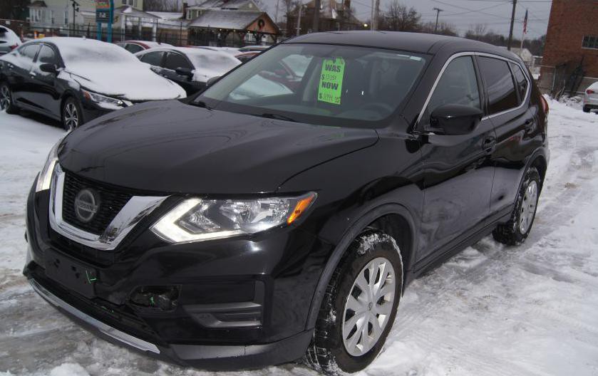 2018 Nissan Rogue Image 3