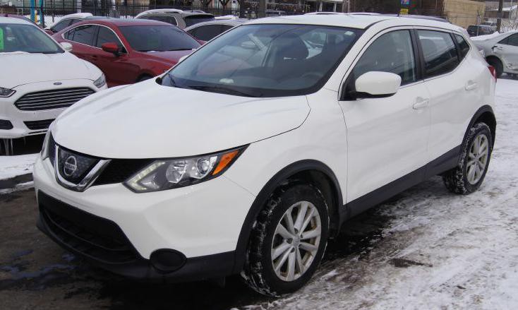 2018 Nissan Rogue Image 3