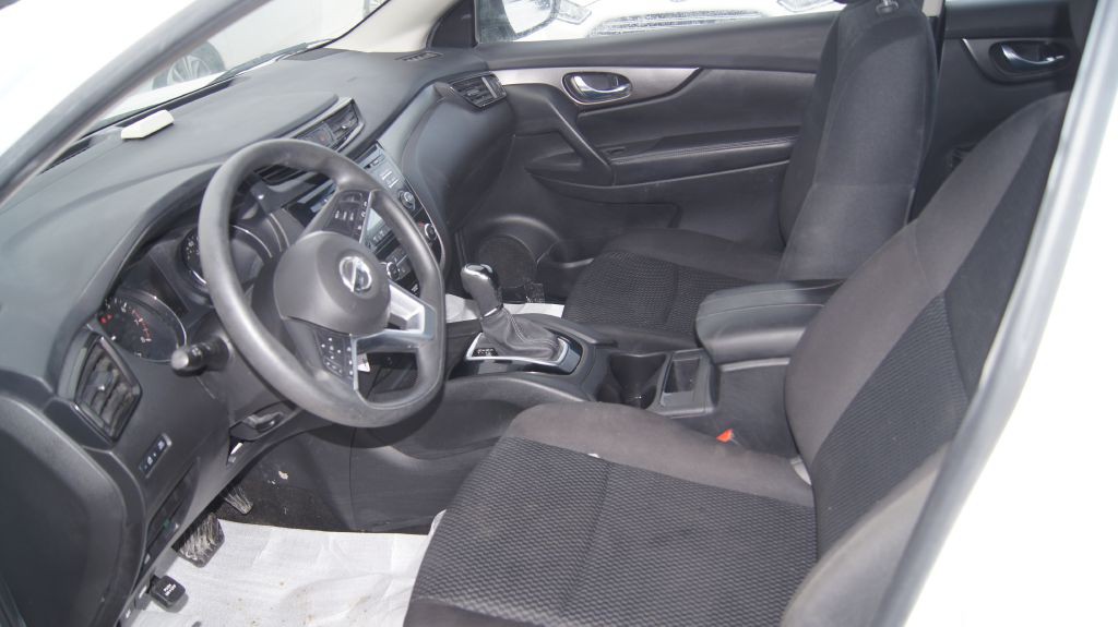 2018 Nissan Rogue Image 7