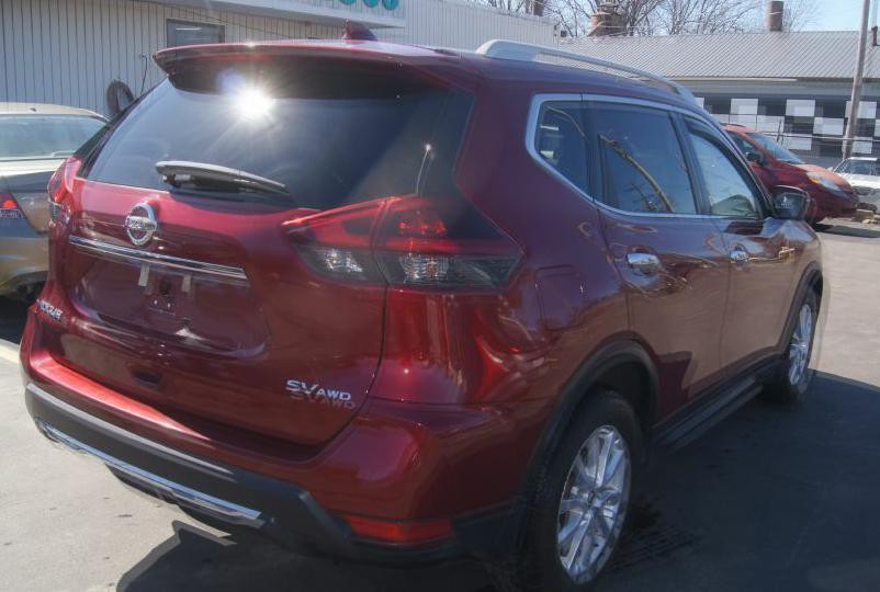 2018 Nissan Rogue Image 4
