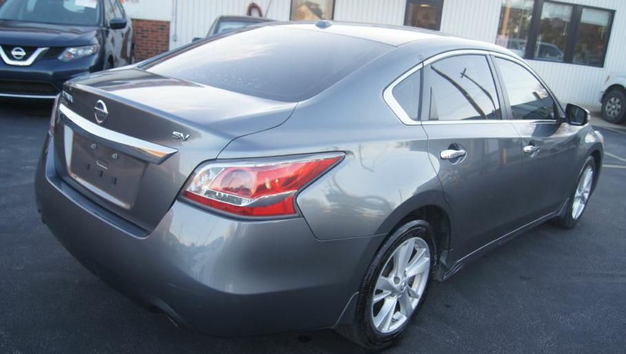 2015 Nissan Altima Image 3