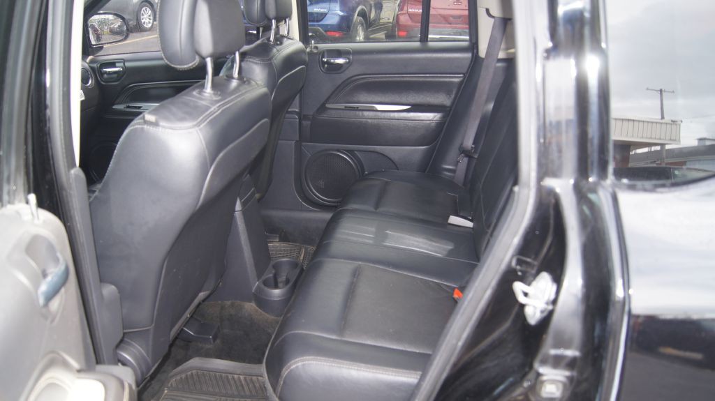2016 Jeep Compass Image 9