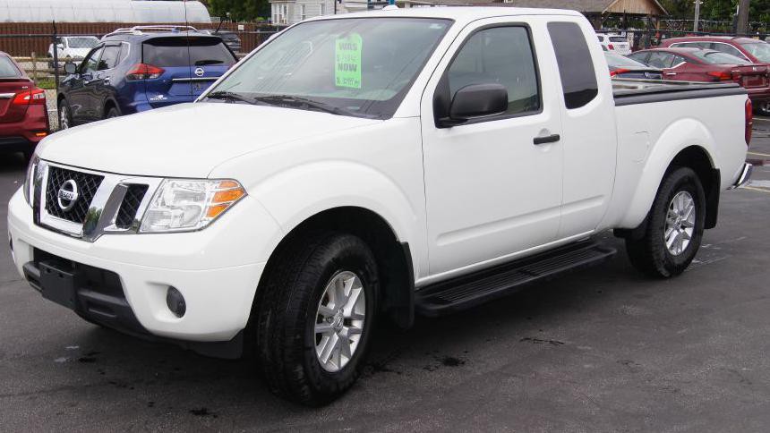 2016 Nissan Frontier Image 2