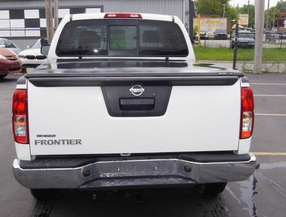 2016 Nissan Frontier Image 4