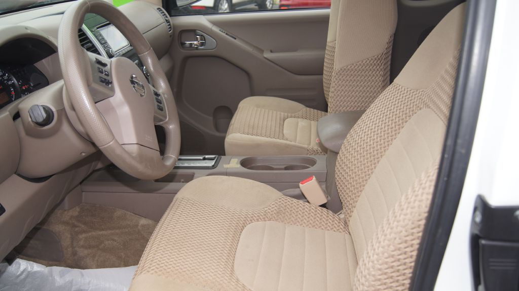 2016 Nissan Frontier Image 7