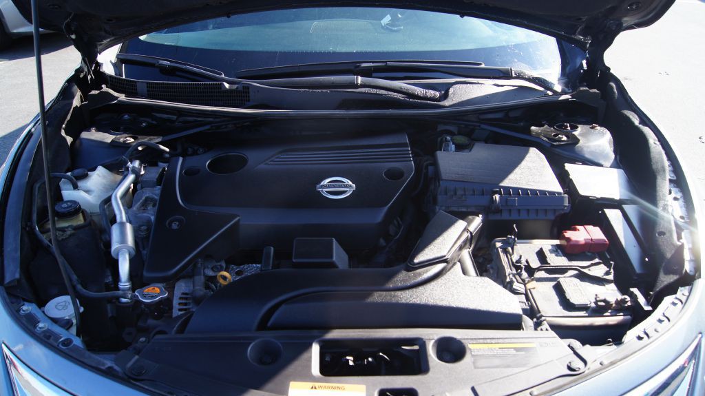 2014 Nissan Altima Image 6
