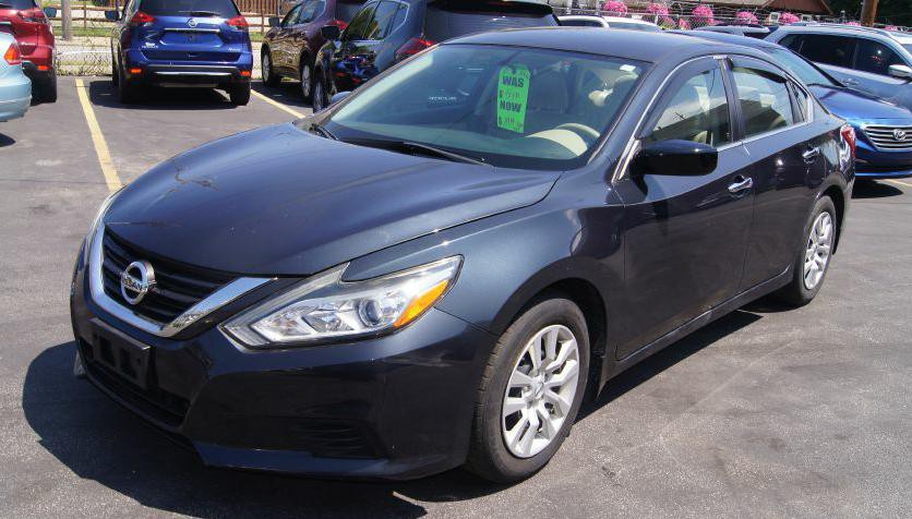 2017 Nissan Altima Image 3