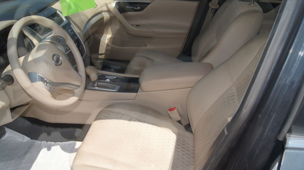 2017 Nissan Altima Image 7