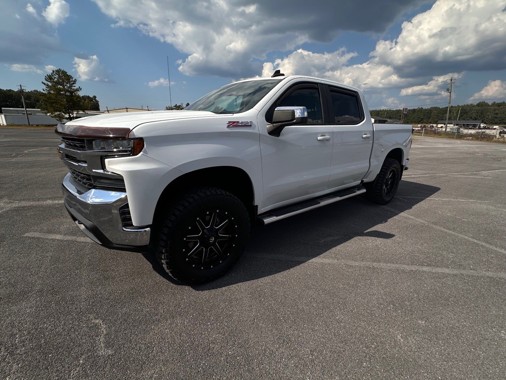 2019 Chevrolet Silverado 1500 Image 1