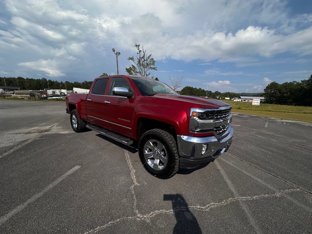 2018 Chevrolet Silverado 1500 Image 1