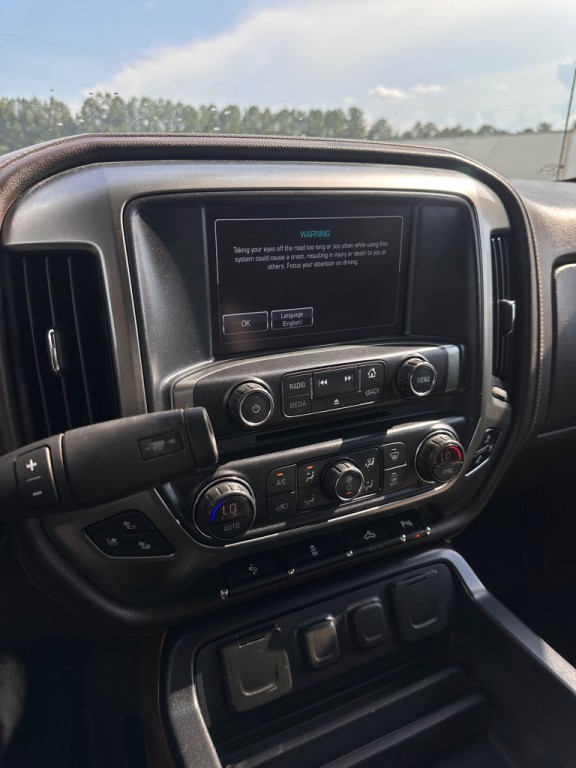 2018 Chevrolet Silverado 1500 Image 11