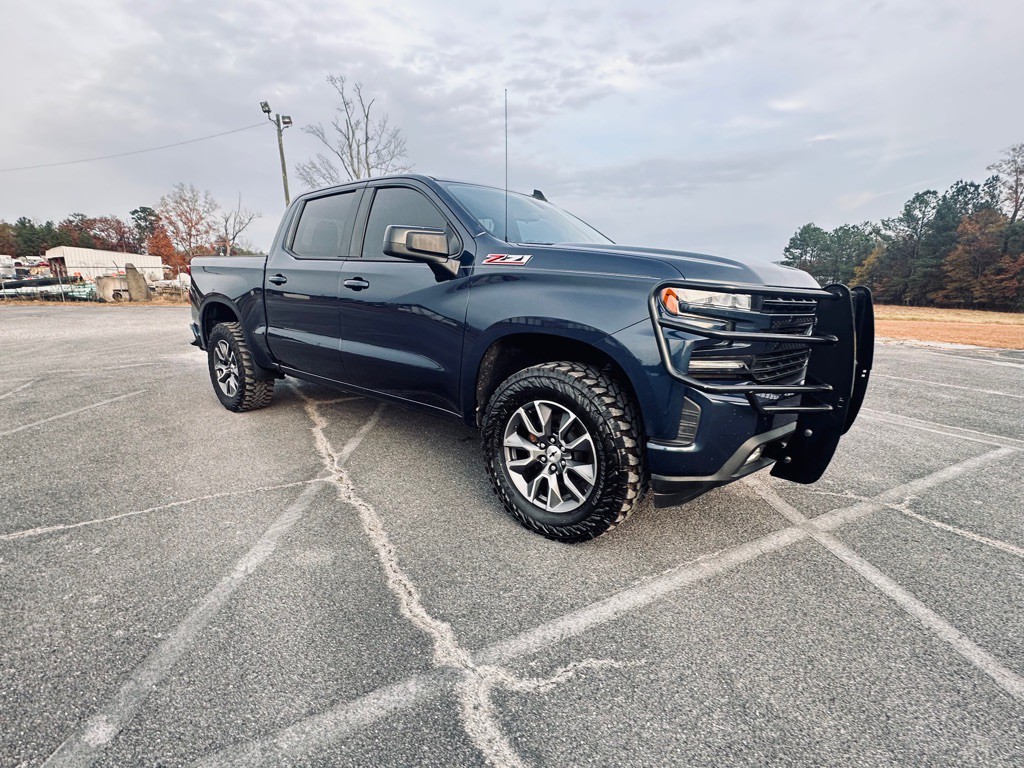 2020 Chevrolet Silverado 1500 Image 2