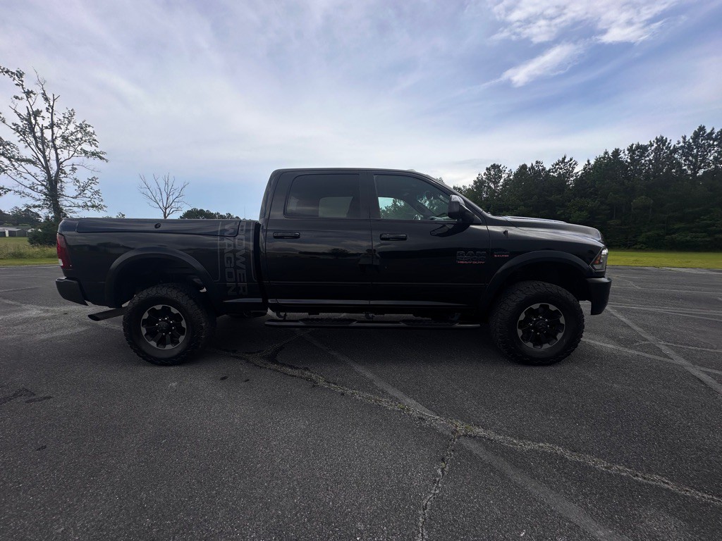 2017 RAM 2500 Image 4
