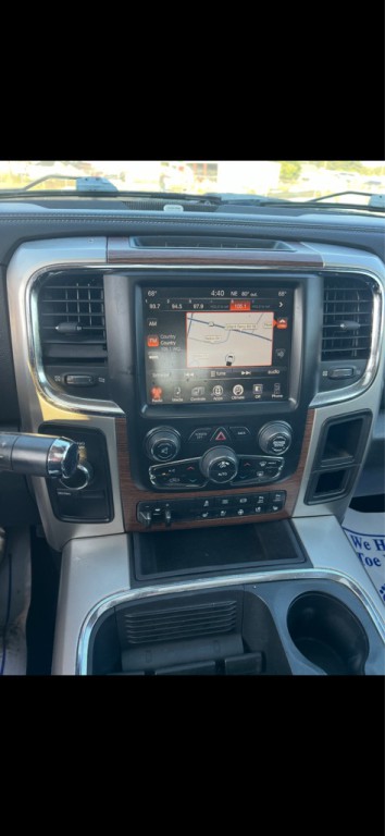 2016 RAM 2500 Image 10