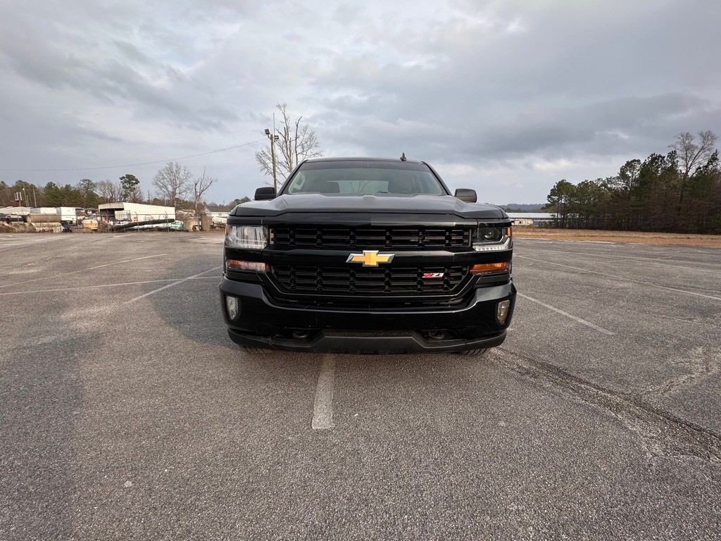 2018 Chevrolet Silverado 1500 Image 3