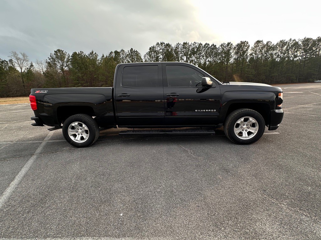 2018 Chevrolet Silverado 1500 Image 4