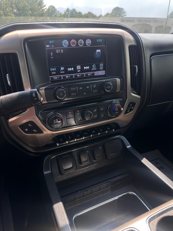 2018 GMC Sierra Image 10