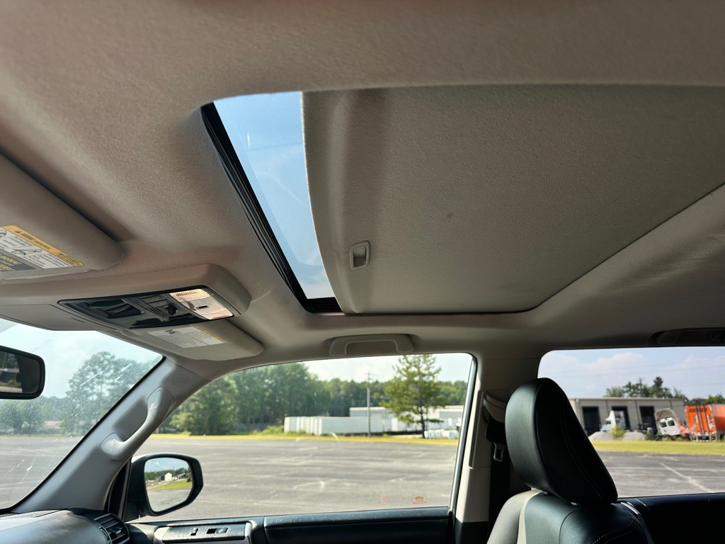 2018 Toyota 4Runner Image 9