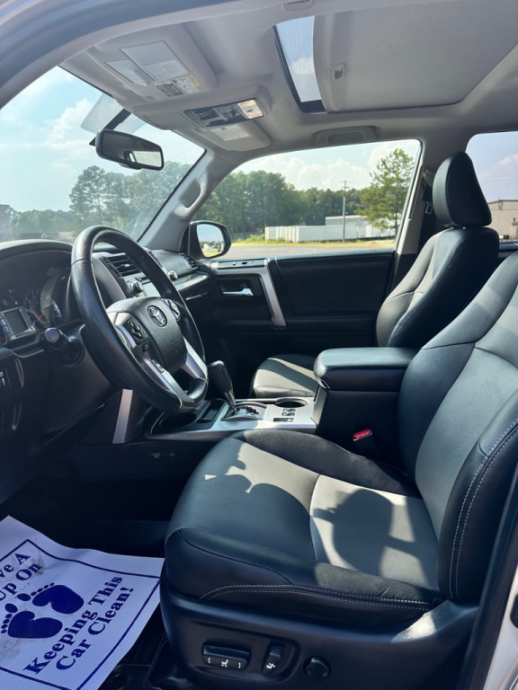 2018 Toyota 4Runner Image 13