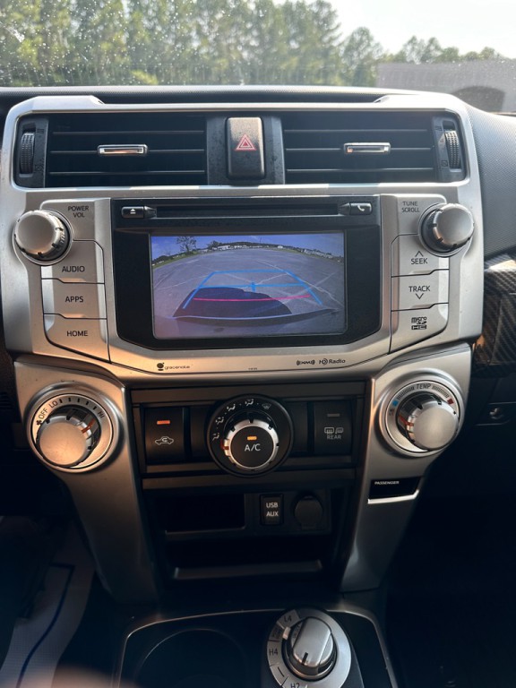 2018 Toyota 4Runner Image 15