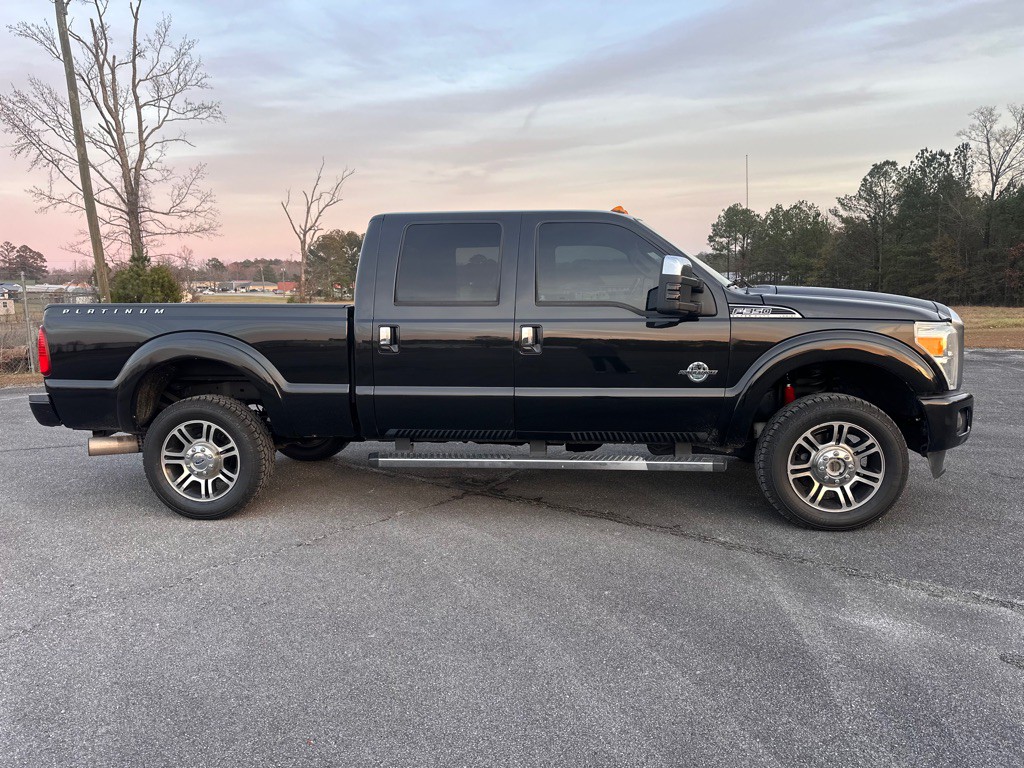 2015 Ford F-350 Image 4