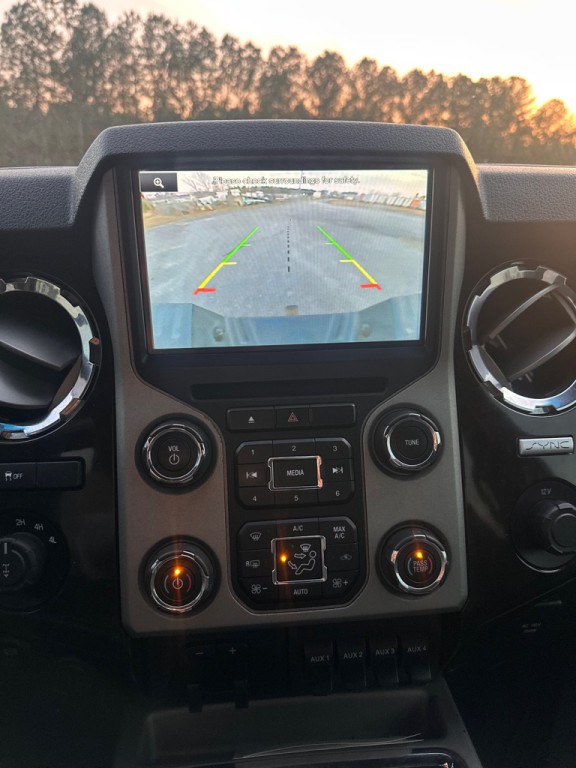 2015 Ford F-350 Image 7