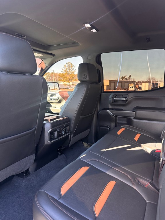 2019 GMC Sierra Image 8