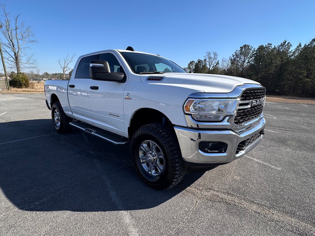 2024 RAM 2500 Image 2