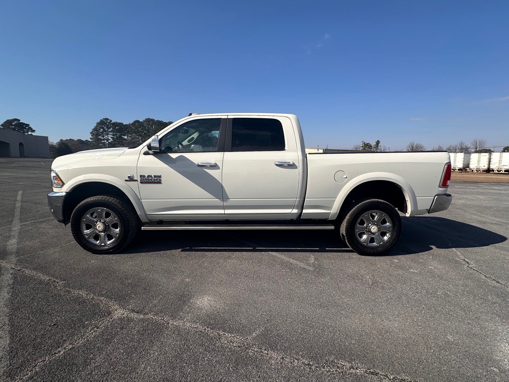 2018 RAM 2500 Image 3