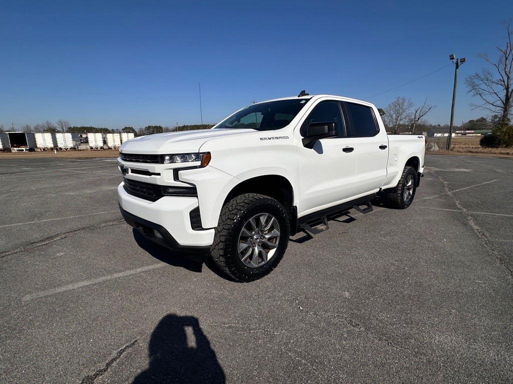 2020 Chevrolet Silverado 1500 Image 1