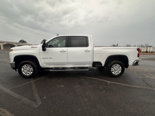 Image for 2023 Chevrolet Silverado 1500 Heavy Duty Lt ID: 7157112