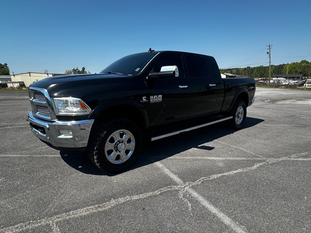 2016 RAM 2500 Image 2