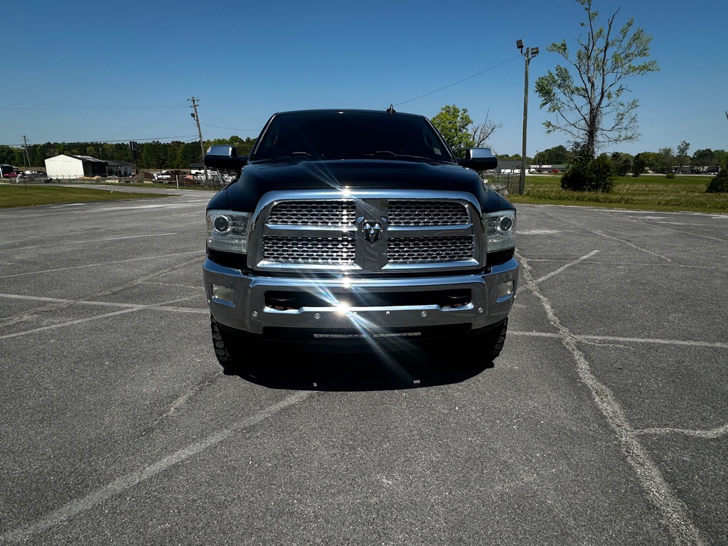 2016 RAM 2500 Image 3
