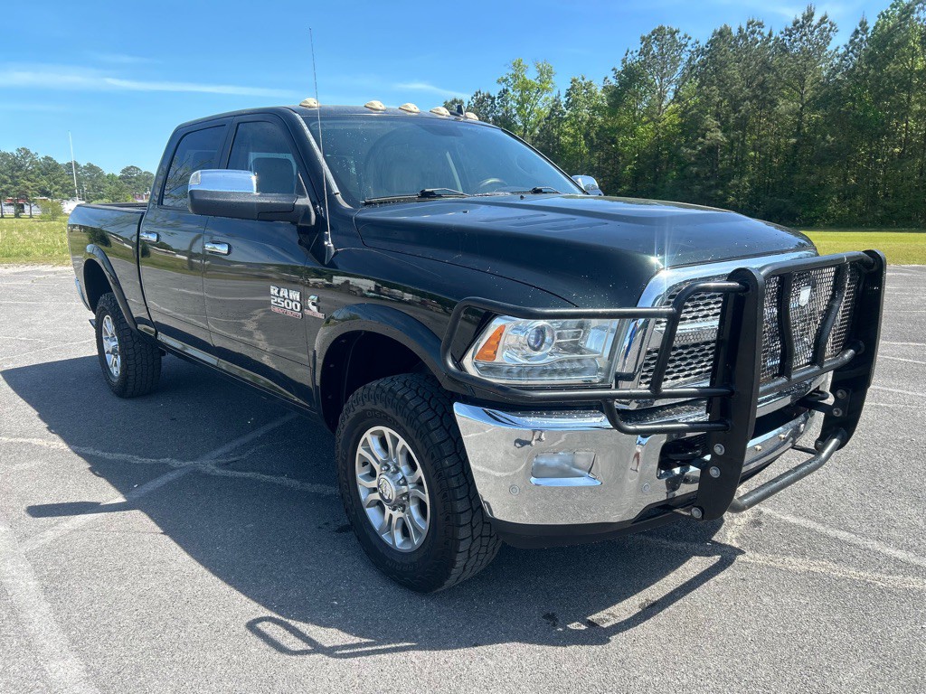 2016 RAM 2500 Image 2