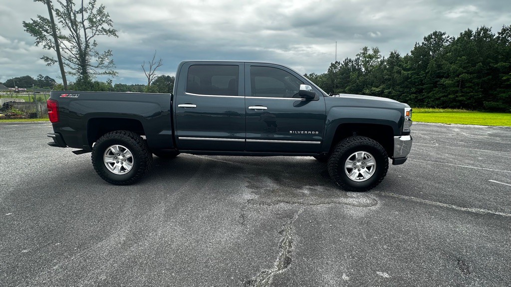 2018 Chevrolet Silverado 1500 Image 4