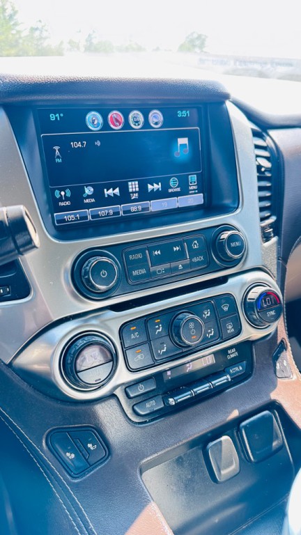 2019 Chevrolet Tahoe Image 12