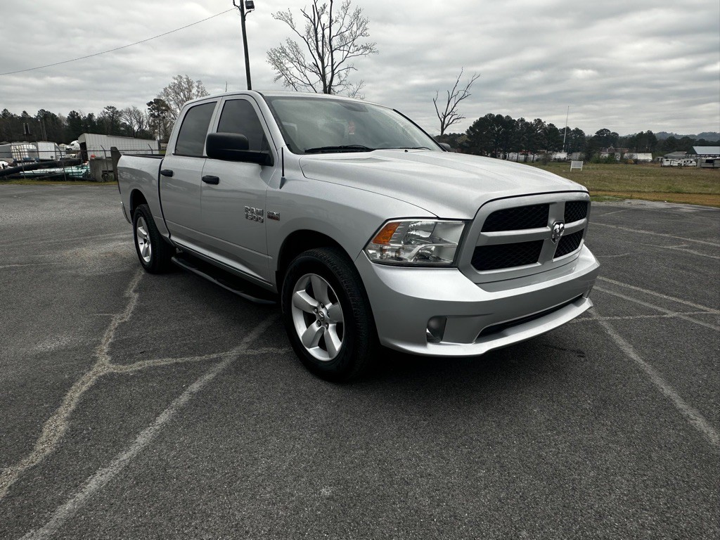2013 RAM 1500 Image 3