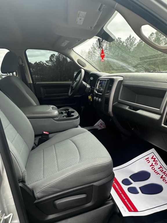 2013 RAM 1500 Image 7