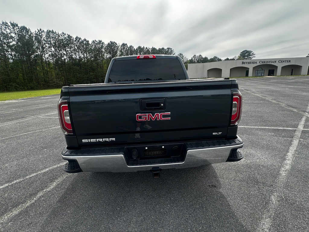 2017 GMC Sierra Image 5
