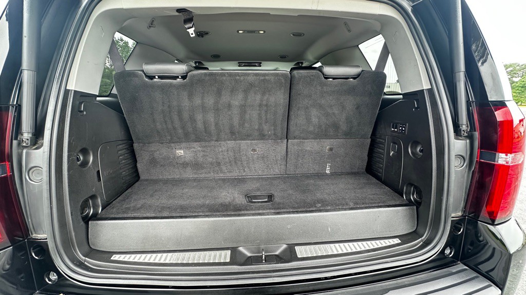 2017 Chevrolet Tahoe Image 7