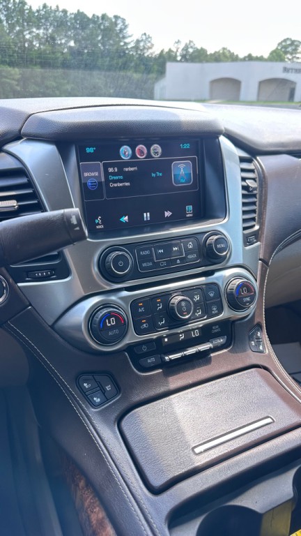 2015 Chevrolet Tahoe Image 11
