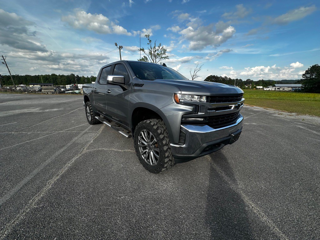 2019 Chevrolet Silverado 1500 Image 2