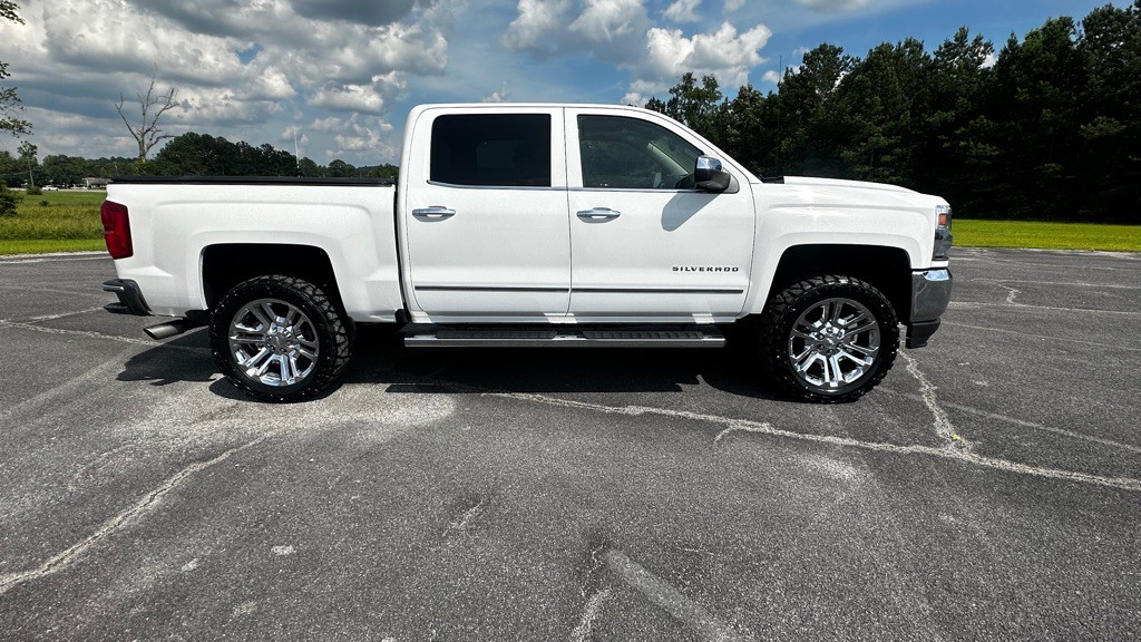 2018 Chevrolet Silverado 1500 Image 4